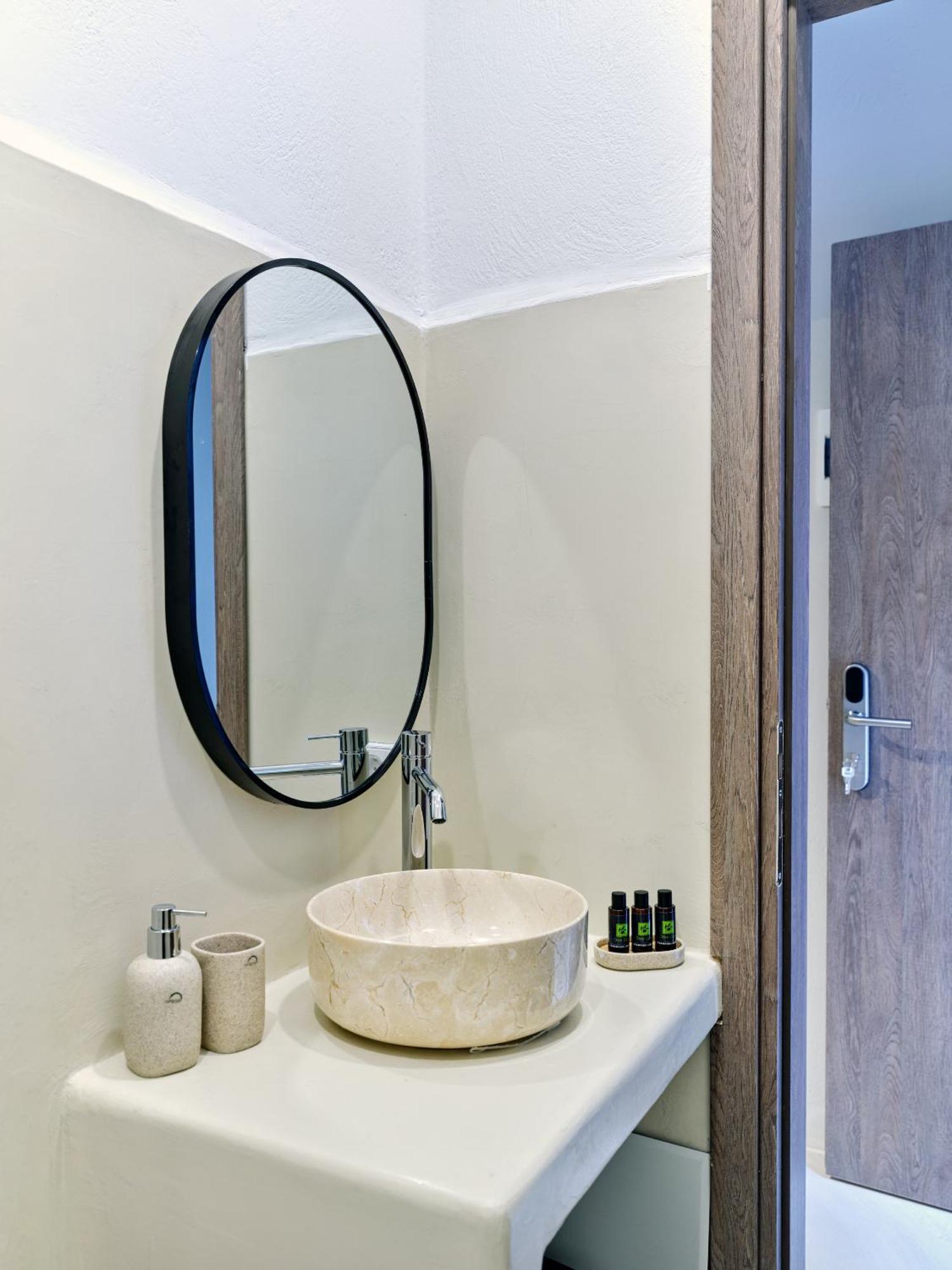 Hotel Paridian Elegant Living à Páros Extérieur photo