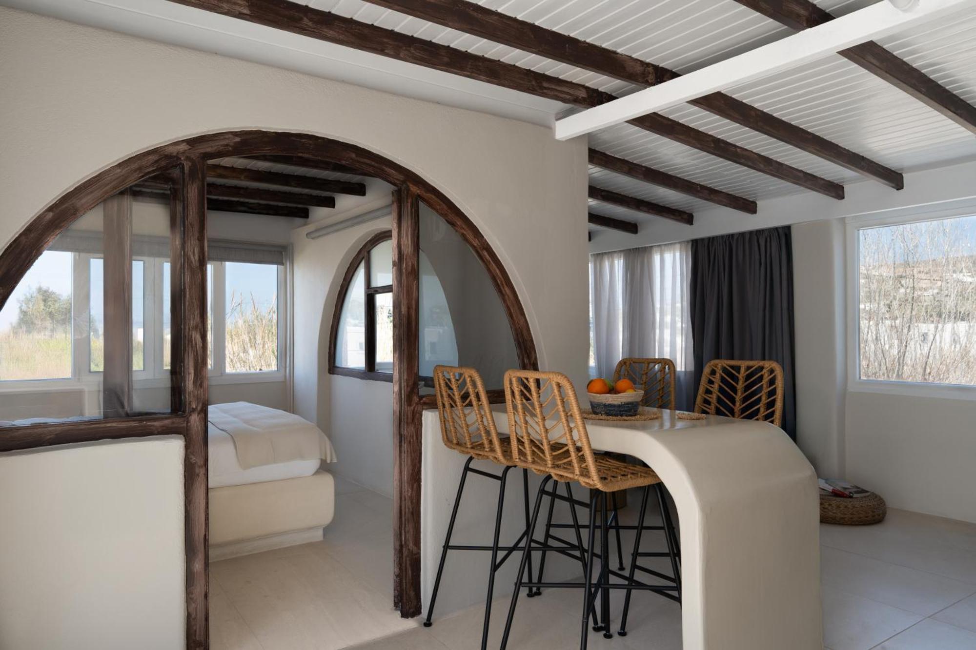 Hotel Paridian Elegant Living à Páros Extérieur photo