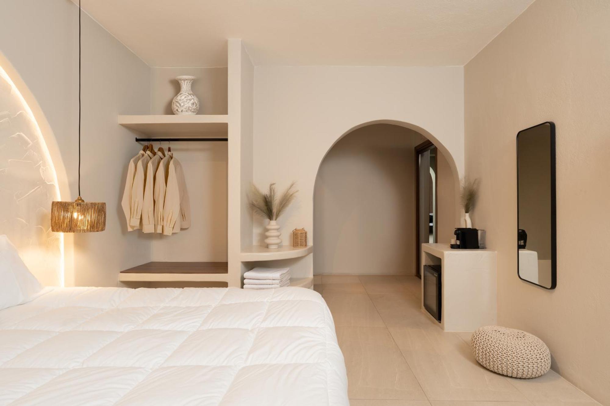 Hotel Paridian Elegant Living à Páros Extérieur photo