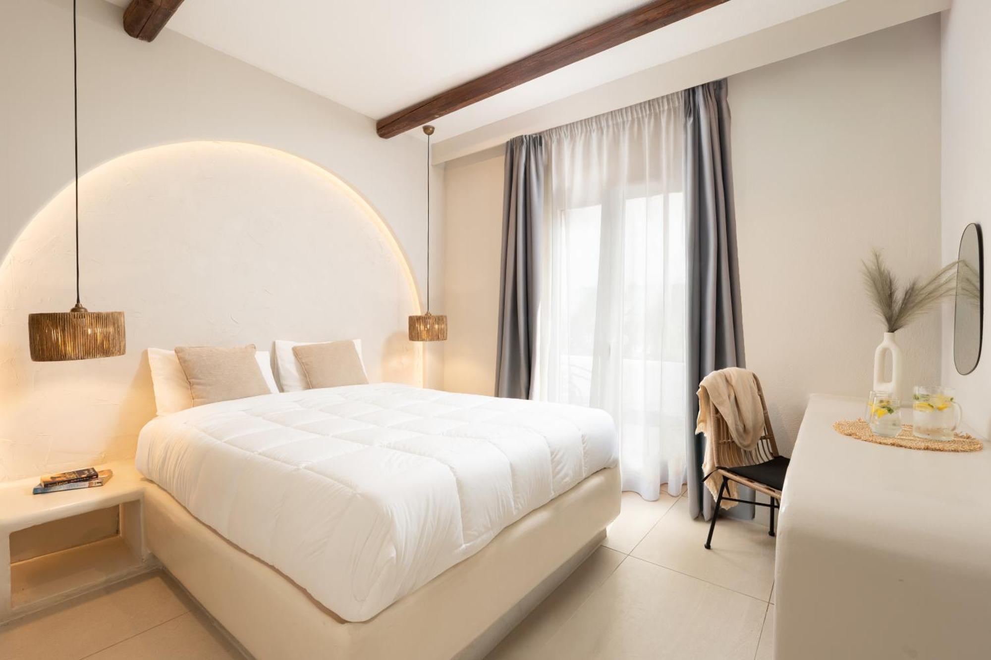 Hotel Paridian Elegant Living à Páros Extérieur photo