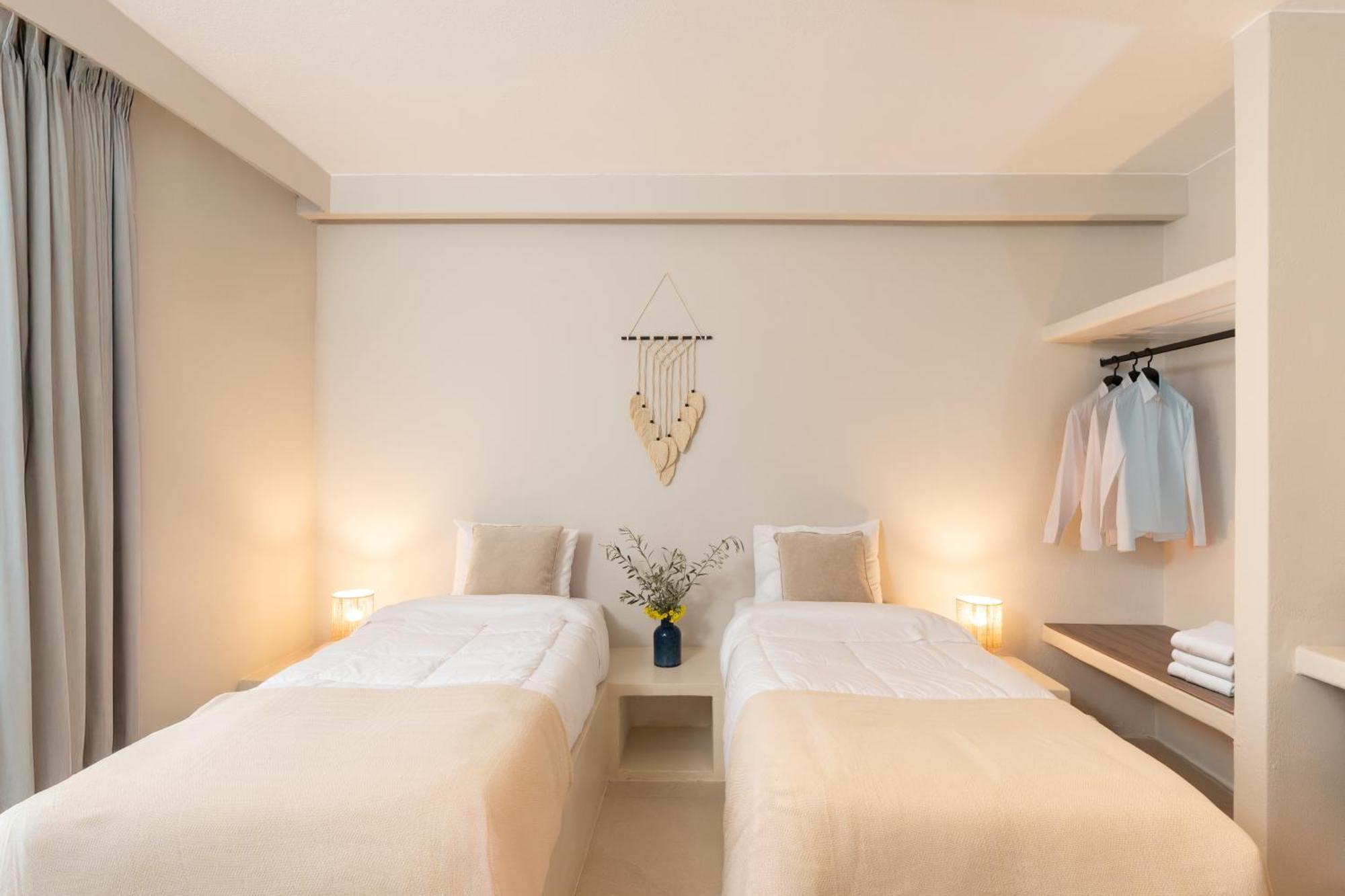 Hotel Paridian Elegant Living à Páros Extérieur photo